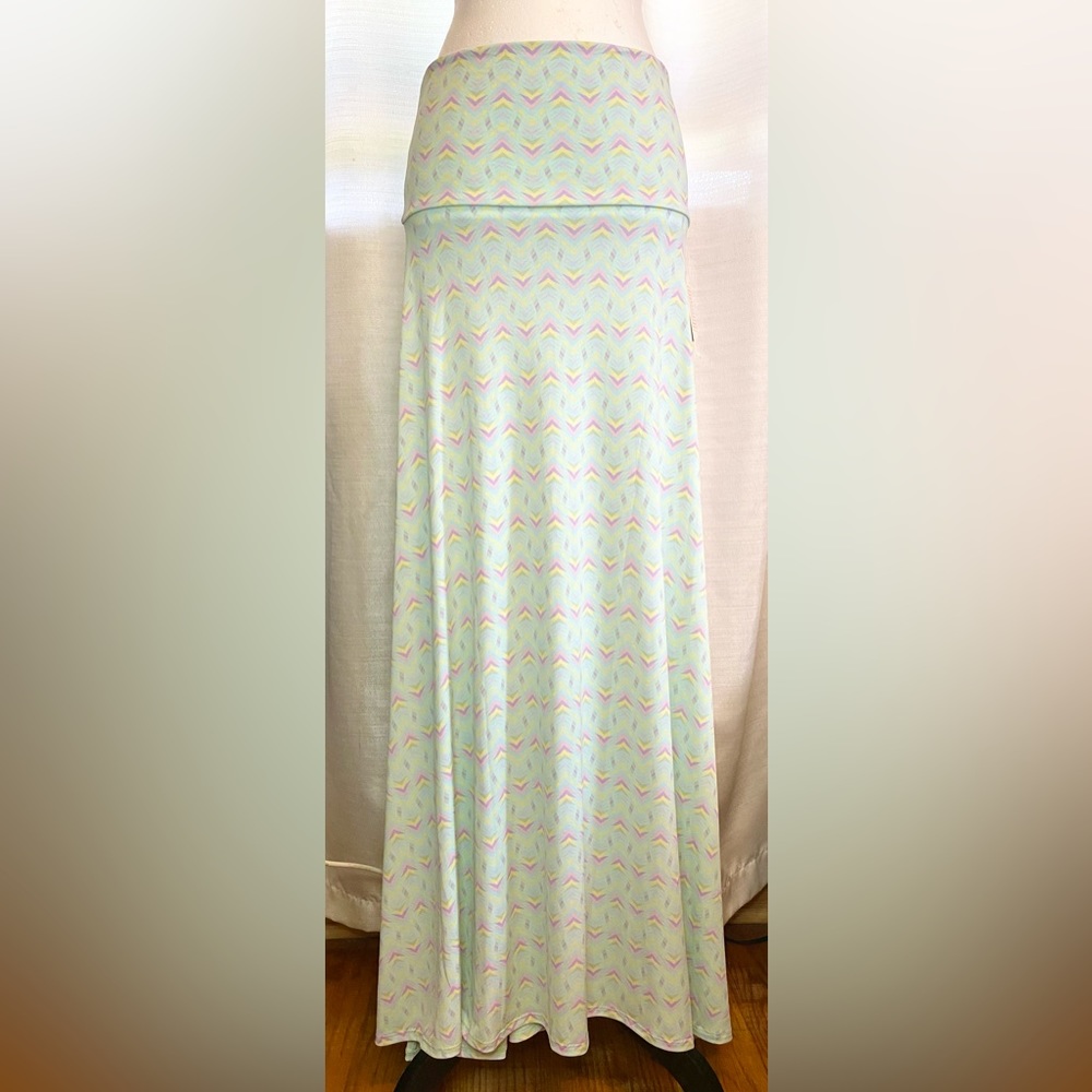 ⭐️ LulaRoe Maxi Skirt